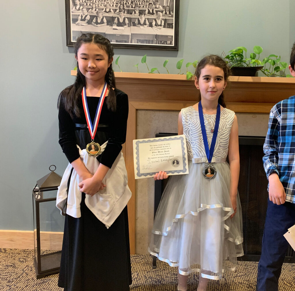 Vivian Jiang-gold medal, Isabel Kaempfer-silver medal